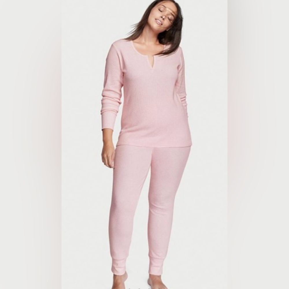 🩷Victoria’s Secret Thermal Long PJ Set in Baby Pink NWOT Jogger Pant Size XL🩷 - Picture 3 of 10